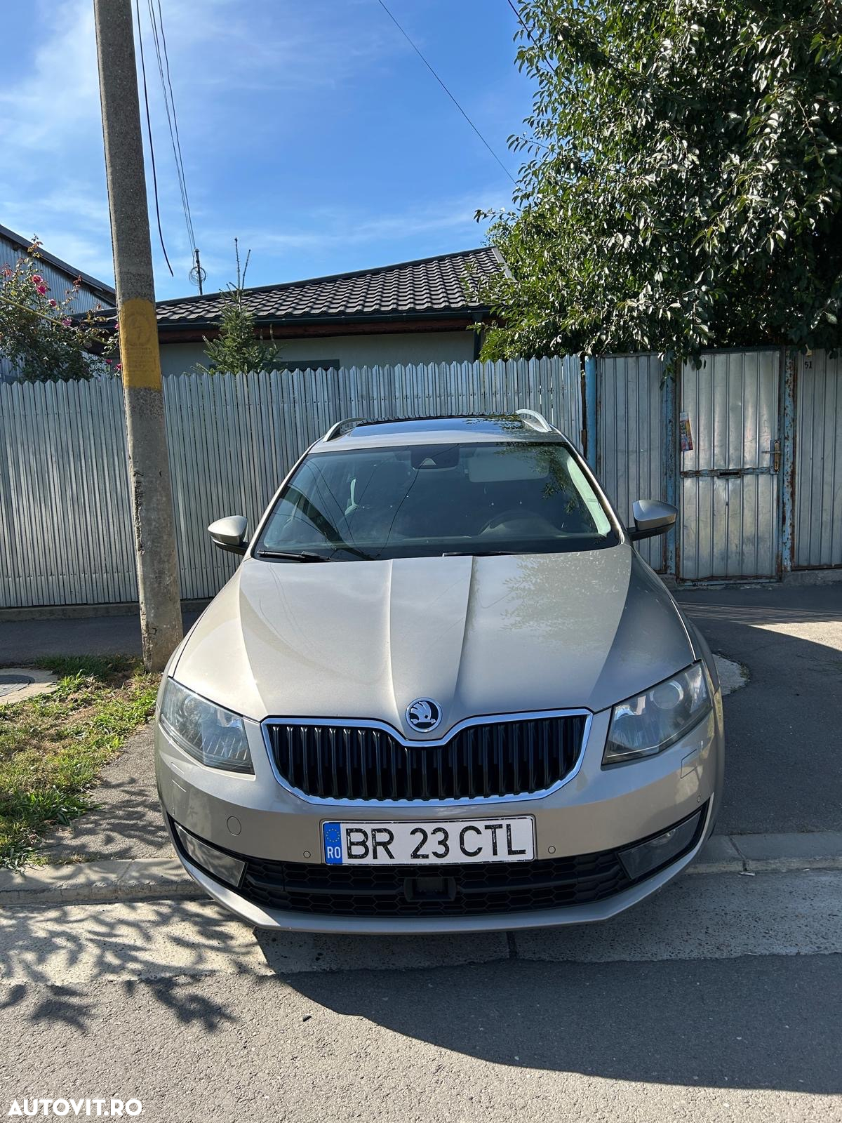 Skoda Octavia 1.6 TDI (Green tec) DSG Ambition - 11