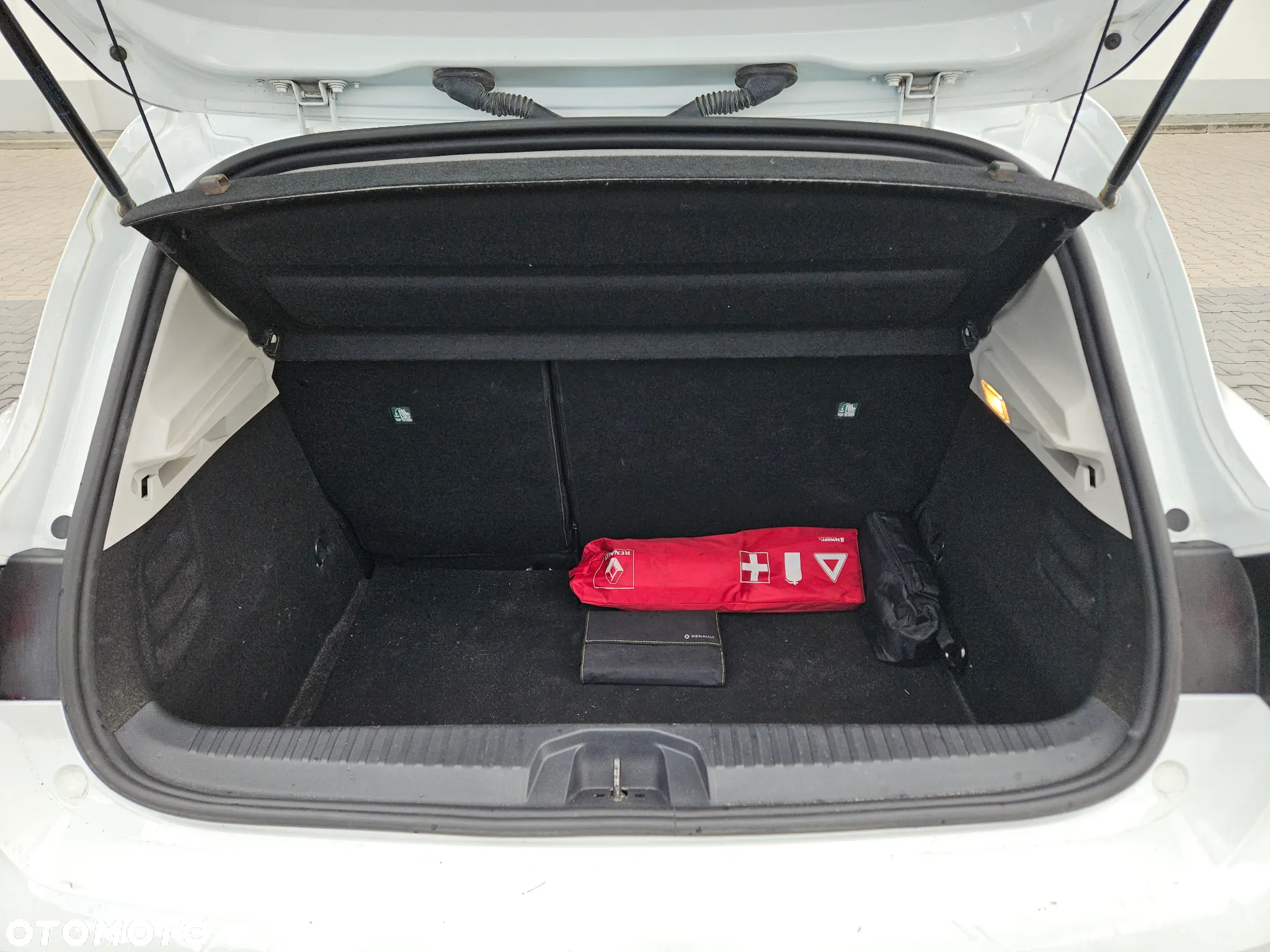 Renault Clio 1.0 TCe Zen - 9