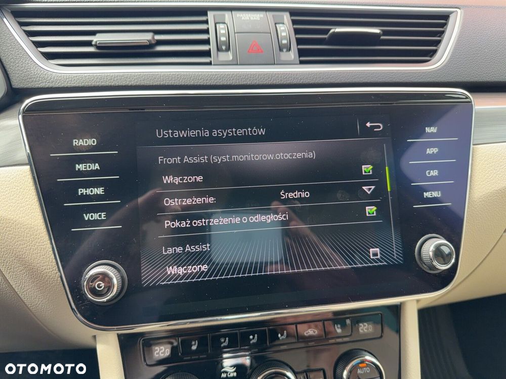 Skoda Superb 2.0 TSI Style DSG - 30