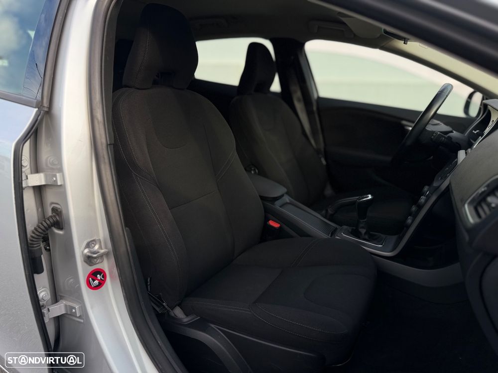 Volvo V40 1.6 D2 Kinetic Eco - 12