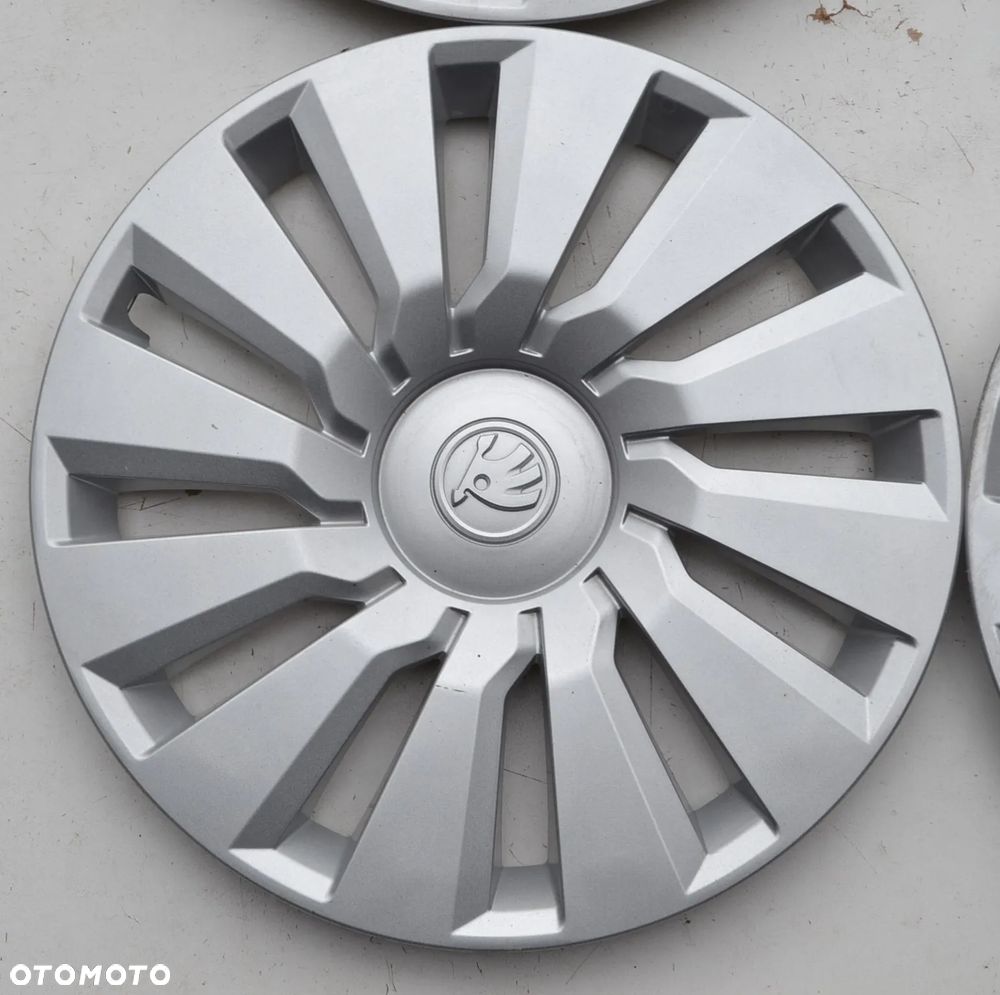 ORYGINALNE KOŁPAKI OEM SKODA 16 CALI x4szt. K-707 - 4