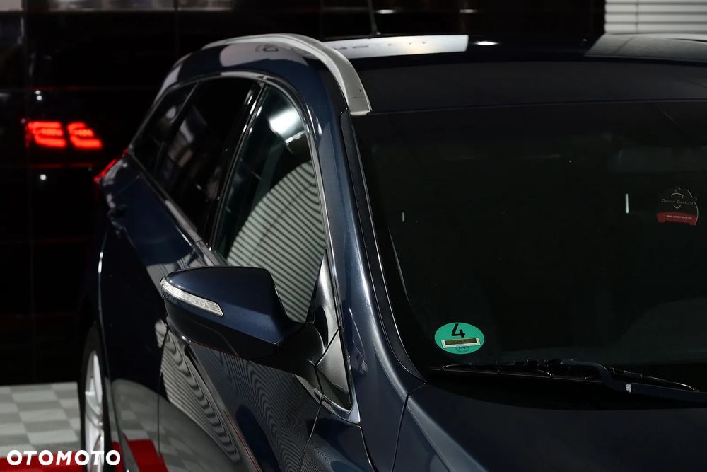 Hyundai i40 Kombi blue 1.6 Classic - 32