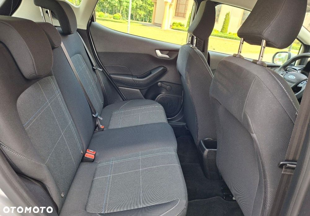 Ford Fiesta - 17