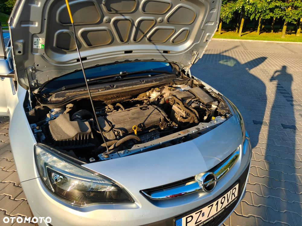 Opel Astra 1.6 Active EU6 - 14