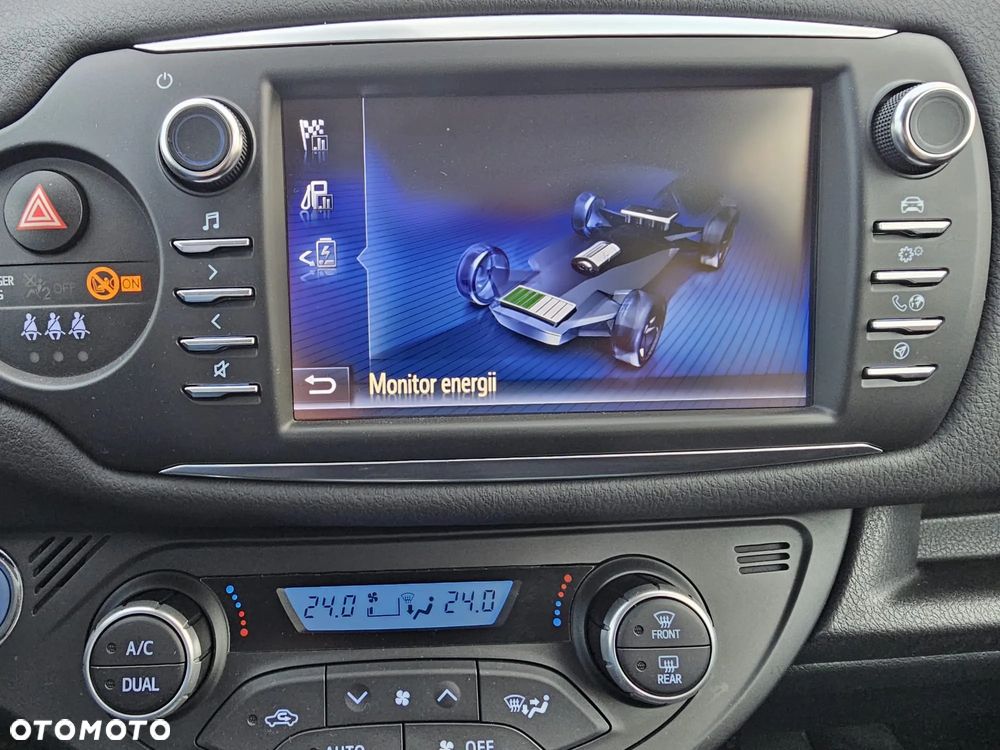 Toyota Yaris Hybrid 100 Premium EU6 - 19