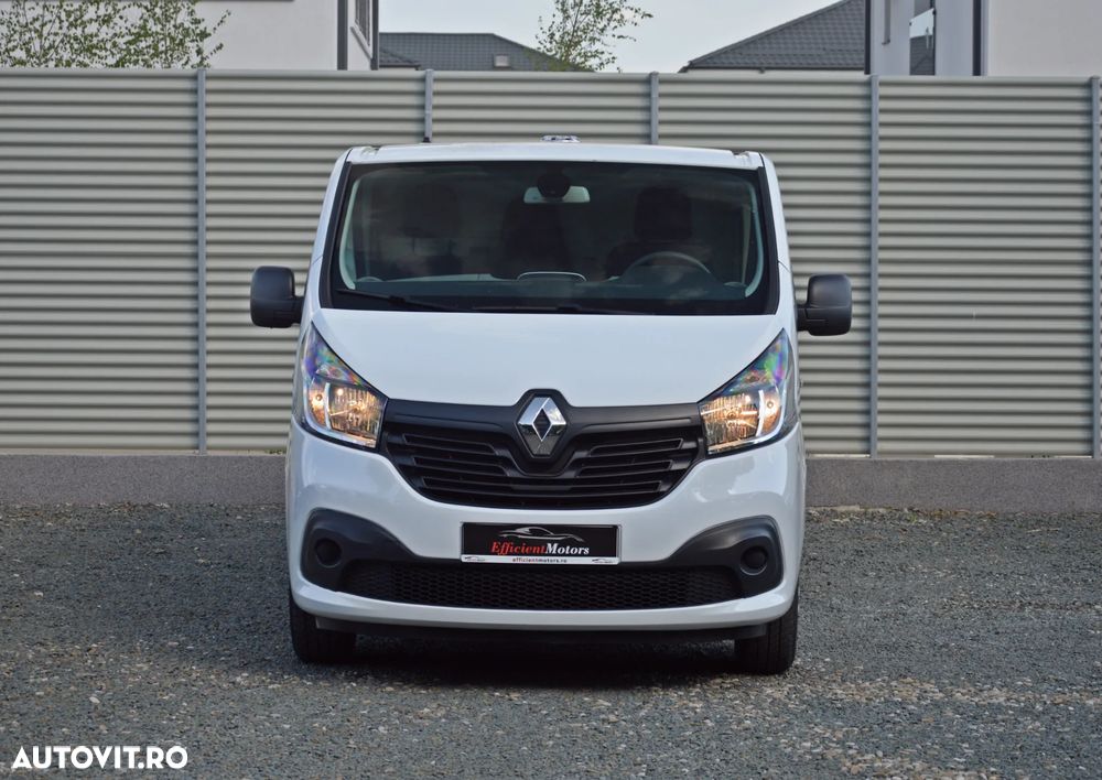 Renault Trafic - 15