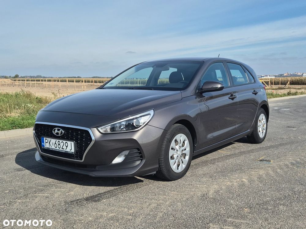 Hyundai i30 1.4 T-GDI Classic + DCT - 10