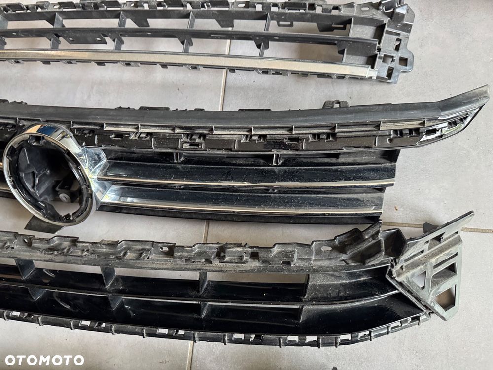 Volkswagen Arteon atrapa grill kratka - 5