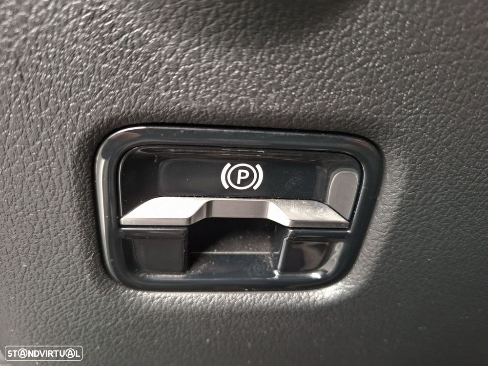 Mercedes-Benz C 220 d Avantgarde - 21