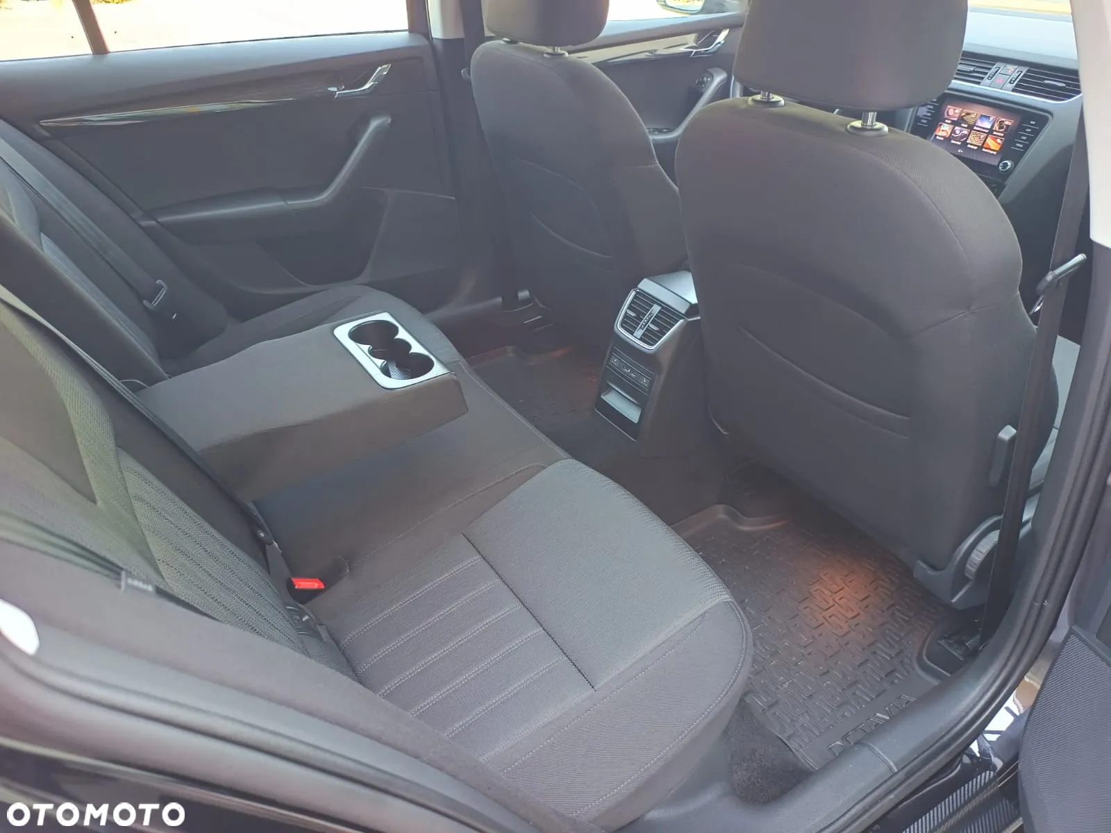 Skoda Octavia 1.5 TSI ACT Style DSG - 12