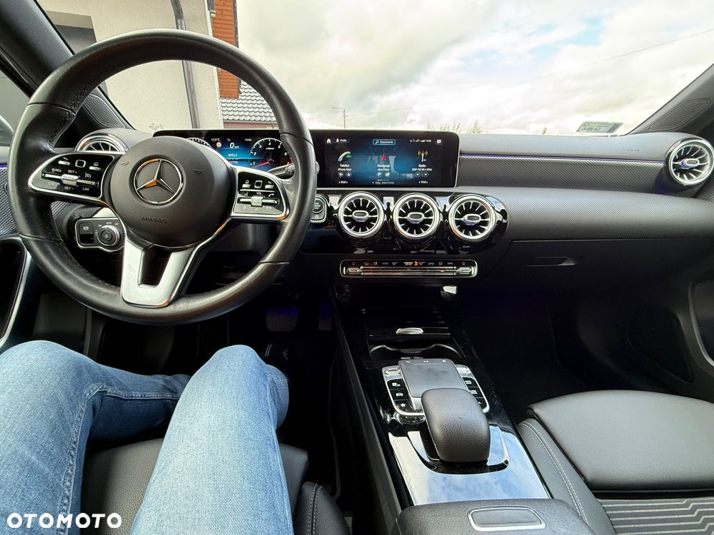 Mercedes-Benz Klasa A 220 4-Matic 7G-DCT - 35