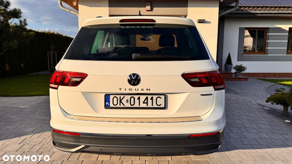 Volkswagen Tiguan 2.0 TDI SCR 4Mot Life DSG - 7