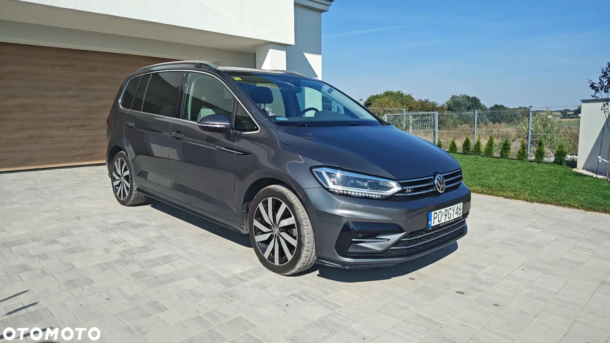 Volkswagen Touran 2.0 TDI BMT Highline DSG - 2