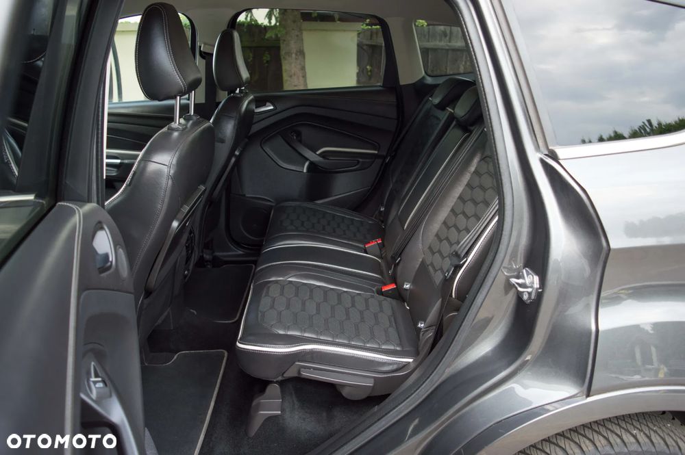 Ford Kuga 2.0 TDCi 4x4 Vignale - 33