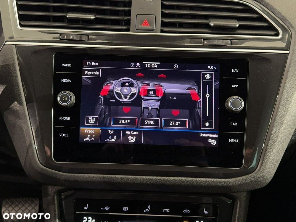 Volkswagen Tiguan - 23