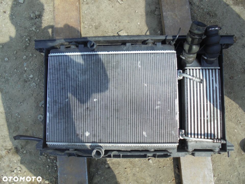 KOMPLET CHŁODNIC PEUGEOT 3008 5008 1.6 HDI - 2