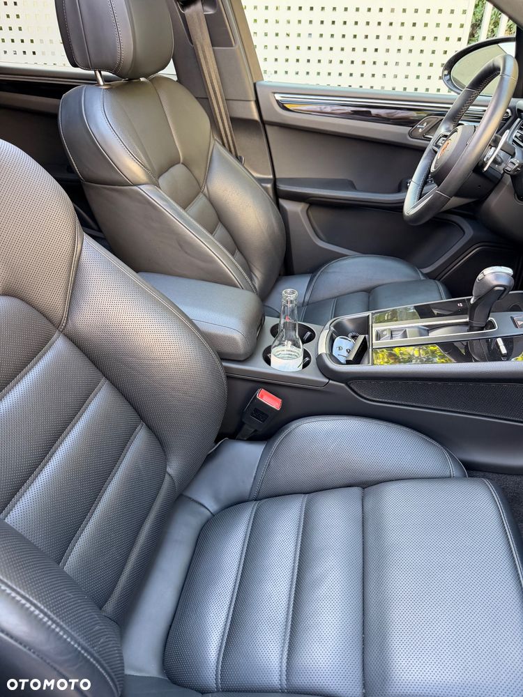 Porsche Macan Standard - 19