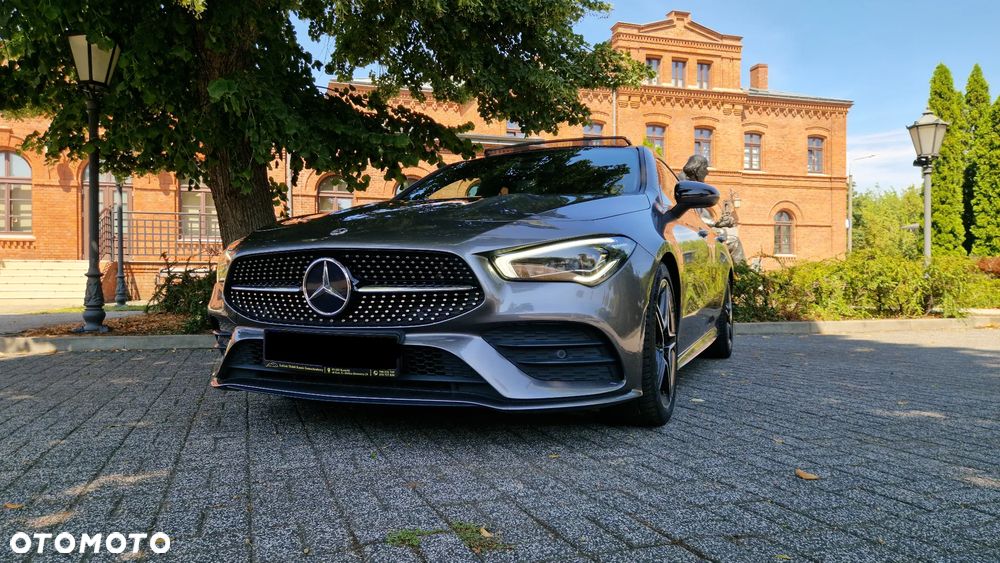 Mercedes-Benz CLA 200 d 8G-DCT AMG Line - 3
