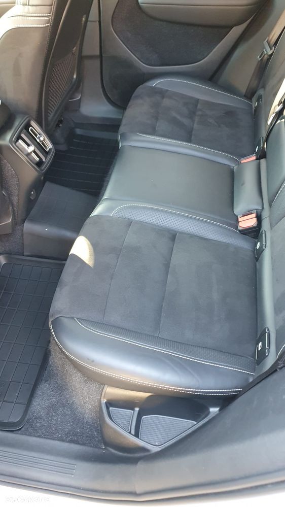 Volvo XC 40 T4 R-Design - 6