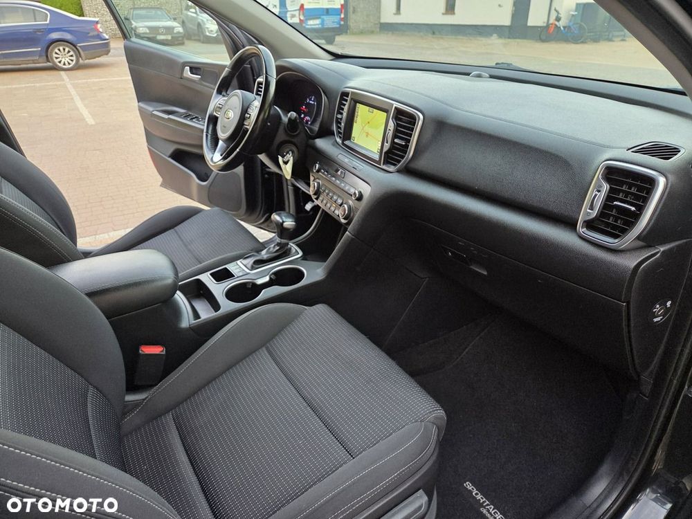 Kia Sportage - 16
