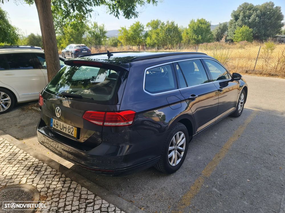 VW Passat Variant 1.6 TDI Confortline - 4