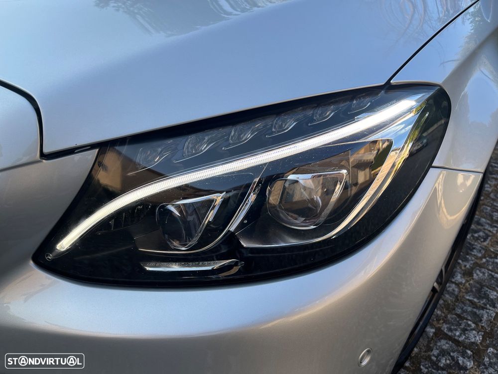 Mercedes-Benz C 300 h AMG Line - 24