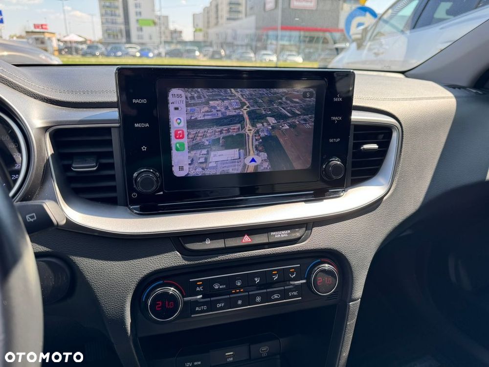 Kia Ceed 1.5 T-GDI M - 11