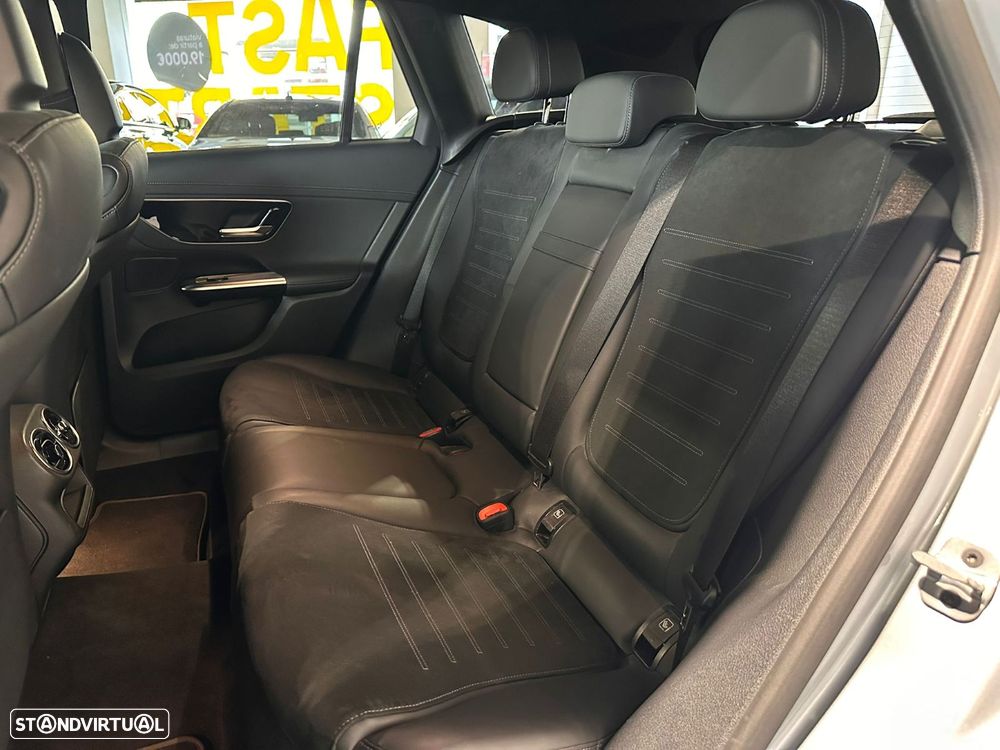 Mercedes-Benz GLC 300 e 4Matic 9G-TRONIC Edition AMG Line - 4