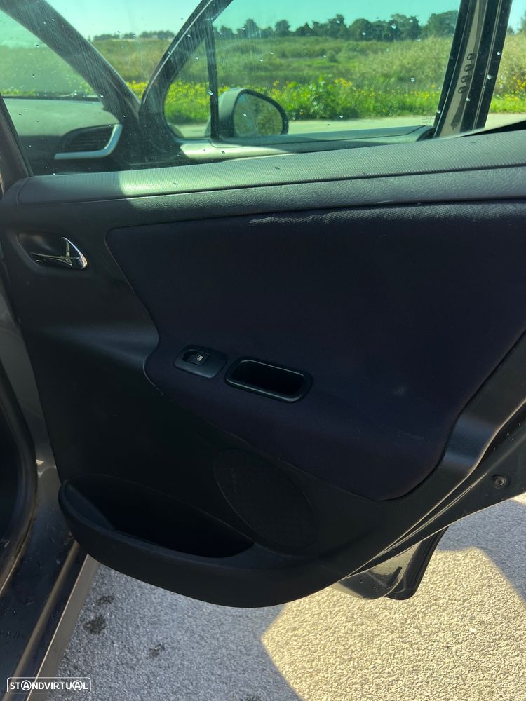 Peugeot 207 SW 1.4 VTi Sportium - 13