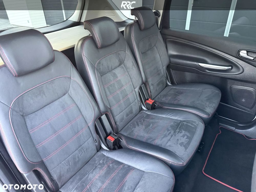 Ford S-Max 2.2 TDCi DPF Titanium - 26