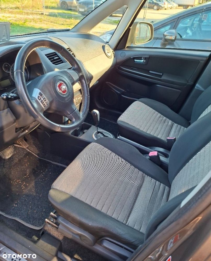 Fiat Sedici - 18