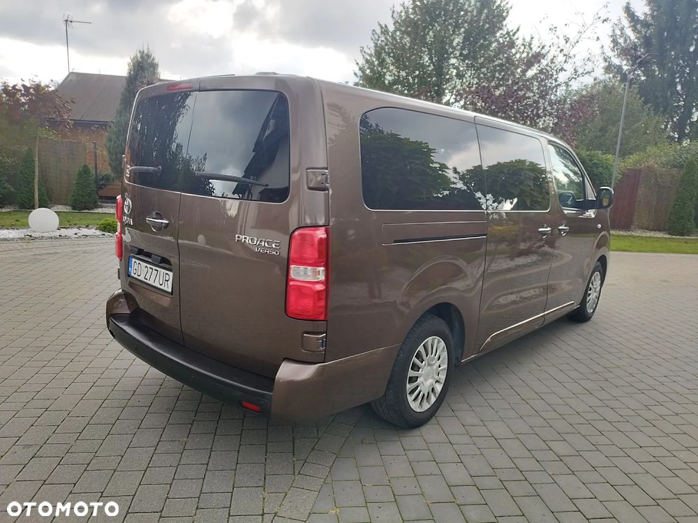Toyota Proace Verso 2.0 D4-D Long Family - 3
