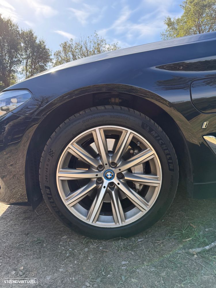 BMW 530 e iPerformance Line Luxury - 34