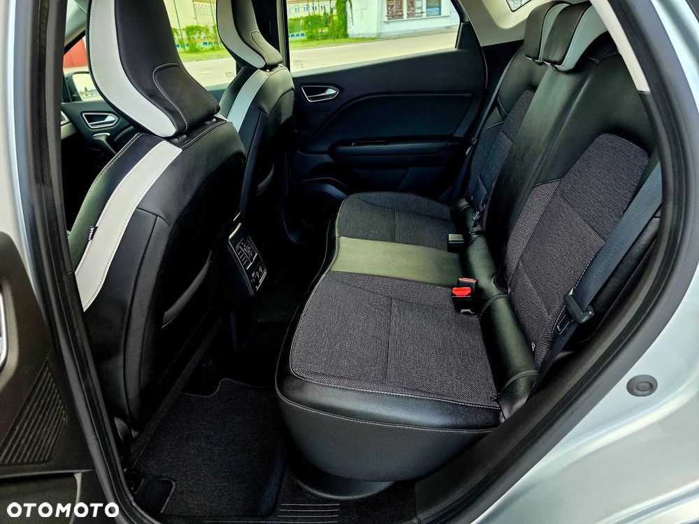 Renault Captur - 10