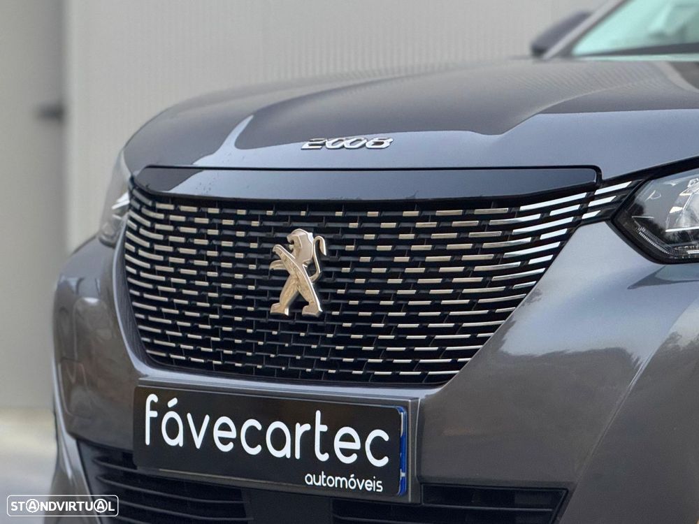 Peugeot 2008 1.2 PureTech Allure EAT8 - 16