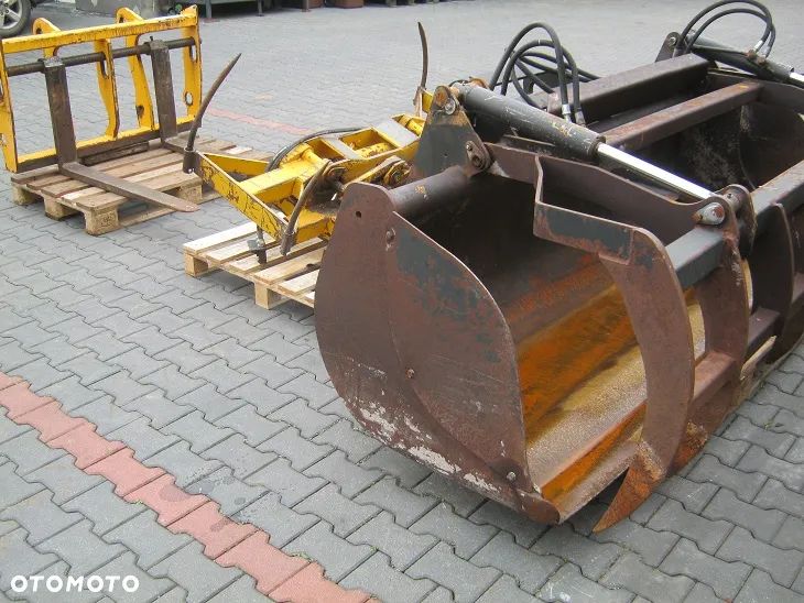 JCB 526-56 AGRI PLUS - 3