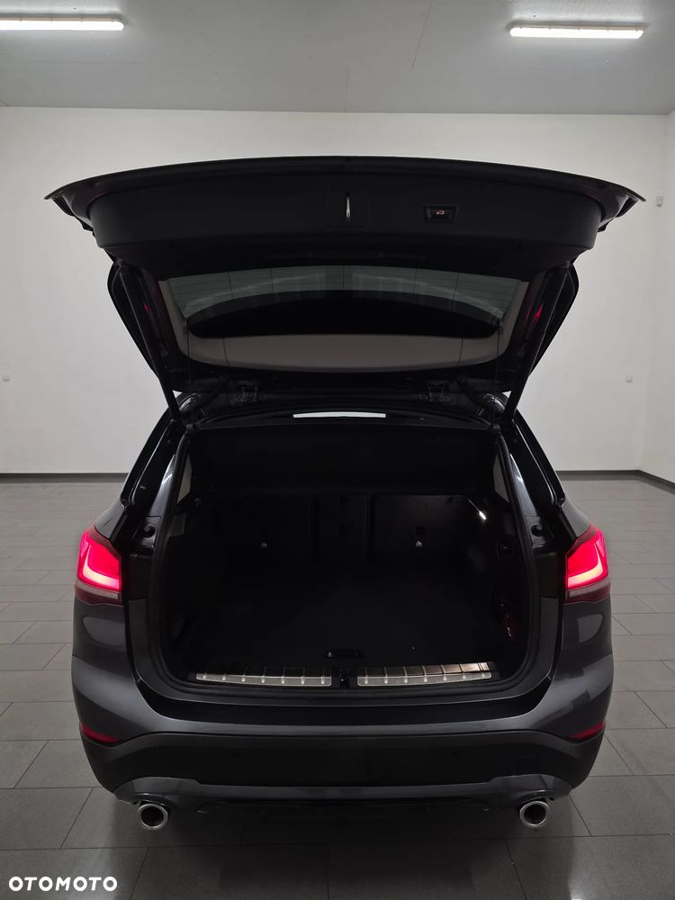 BMW X1 sDrive18d M Sport sport - 38