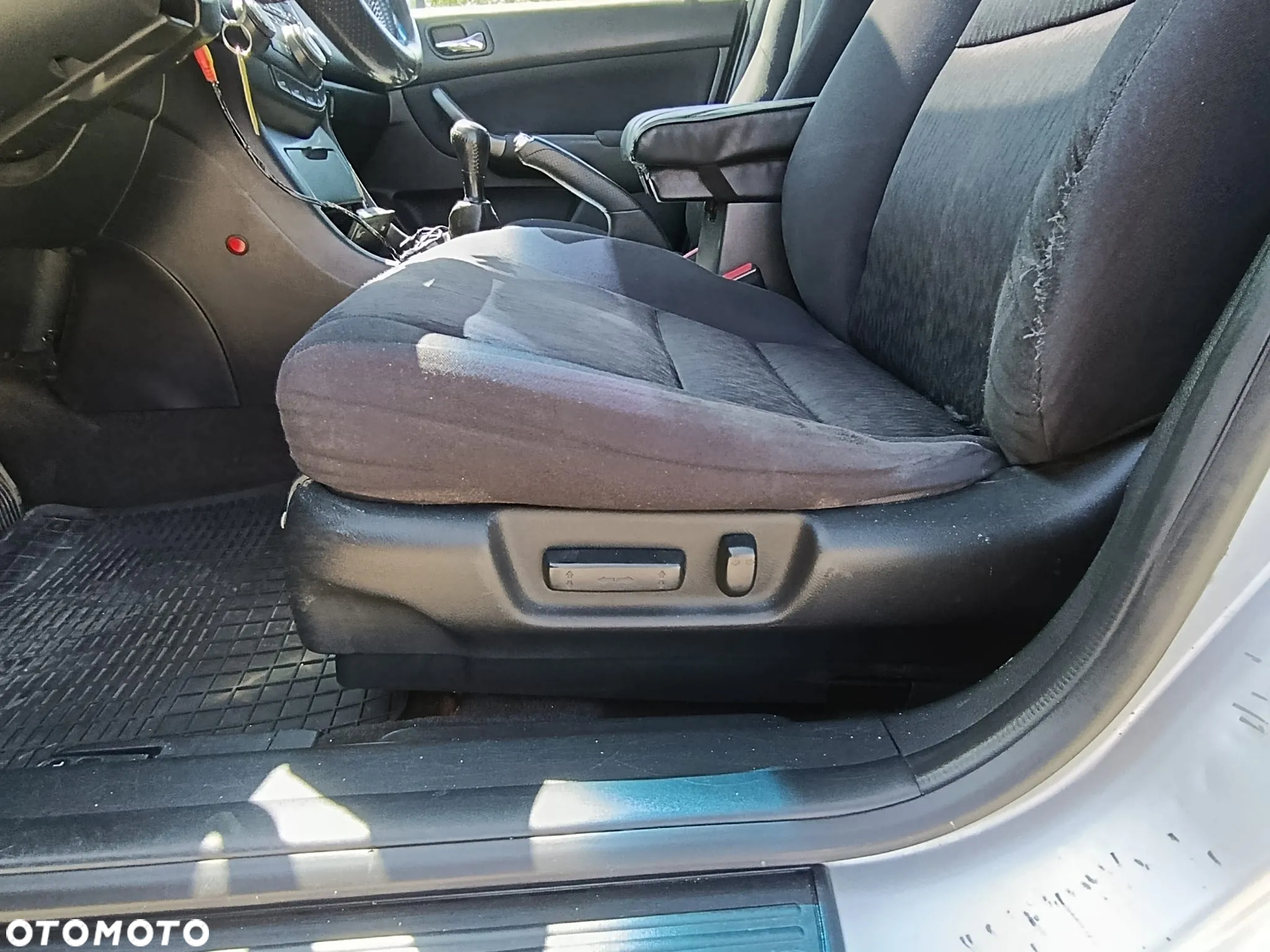 Honda Accord Tourer 2.0 i Comfort - 11