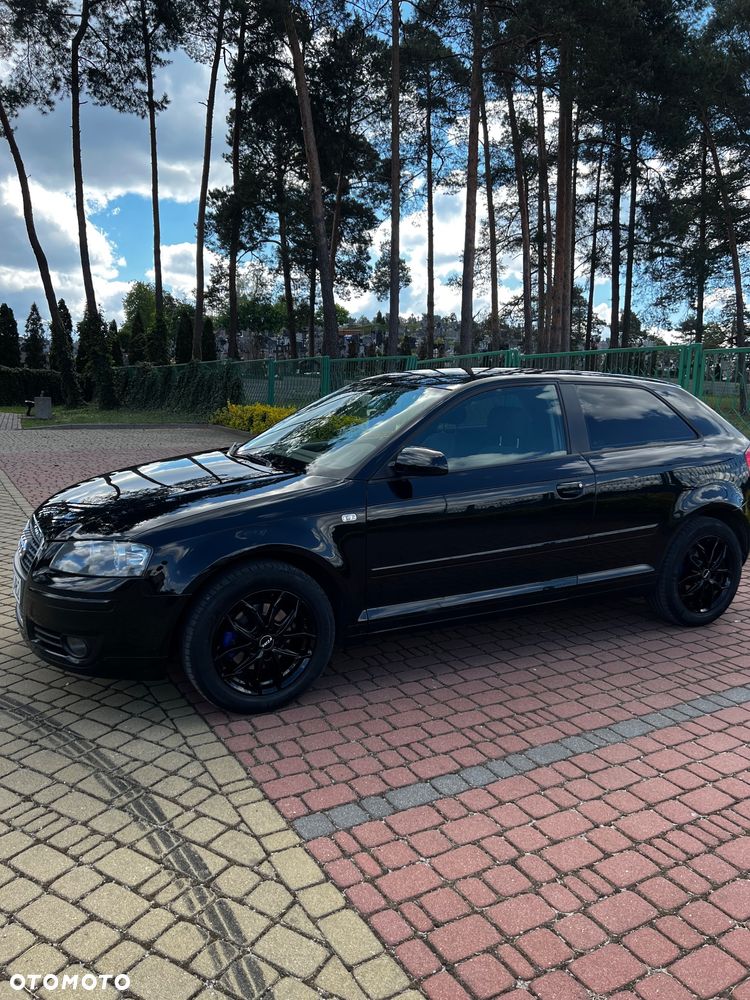 Audi A3 3-drzwiowe 1.6 Ambiente - 3