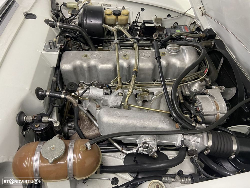 Mercedes-Benz SL 280 - 16