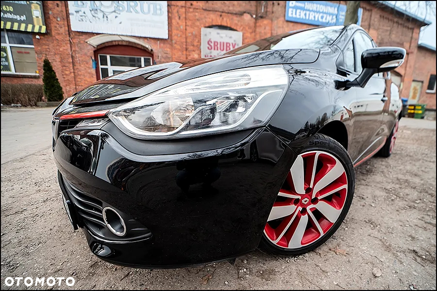 Renault Clio 0.9 TCe Limited - 12