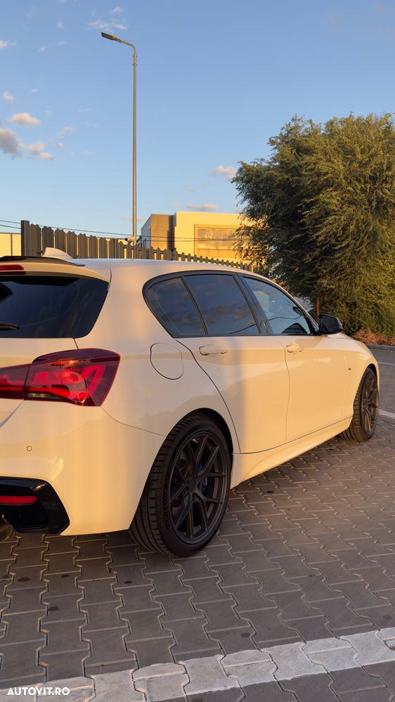 BMW M1 M140i xDrive AT Shadow - 6
