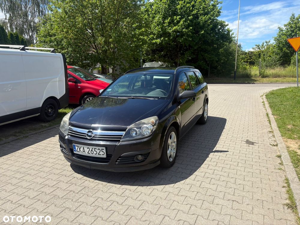 Opel Astra 1.9 CDTI Enjoy - 1