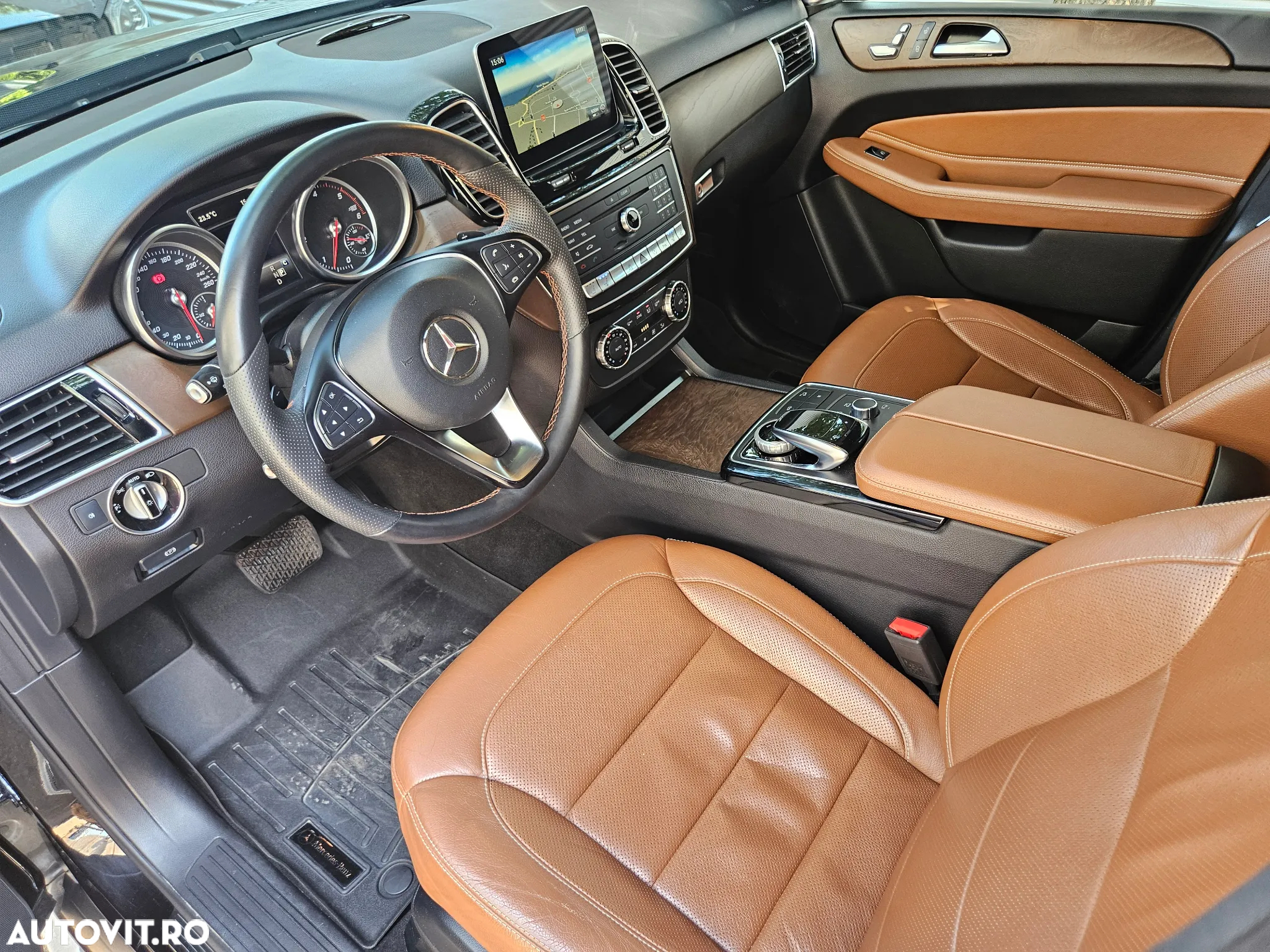 Mercedes-Benz GLE 350 d 4MATIC - 12