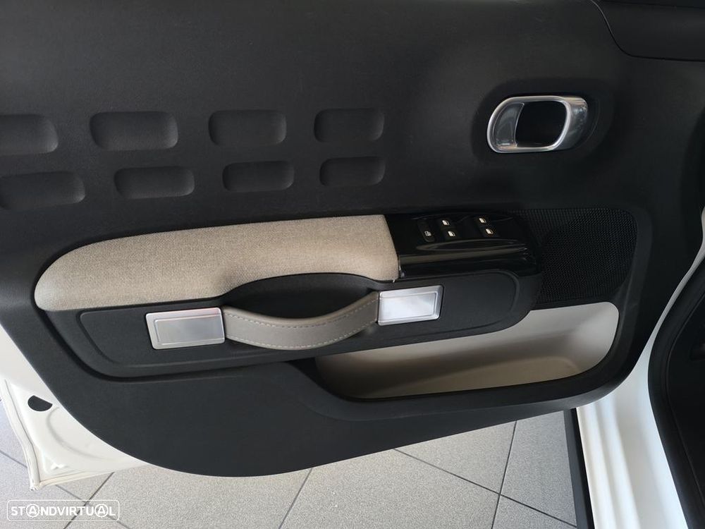 Citroën C3 1.2 PureTech Shine - 11