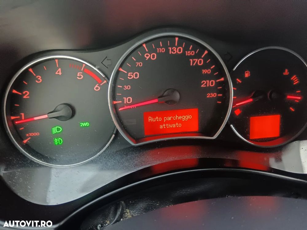 Renault Koleos 2.0 dCI FAP 4x4 Dynamique - 25