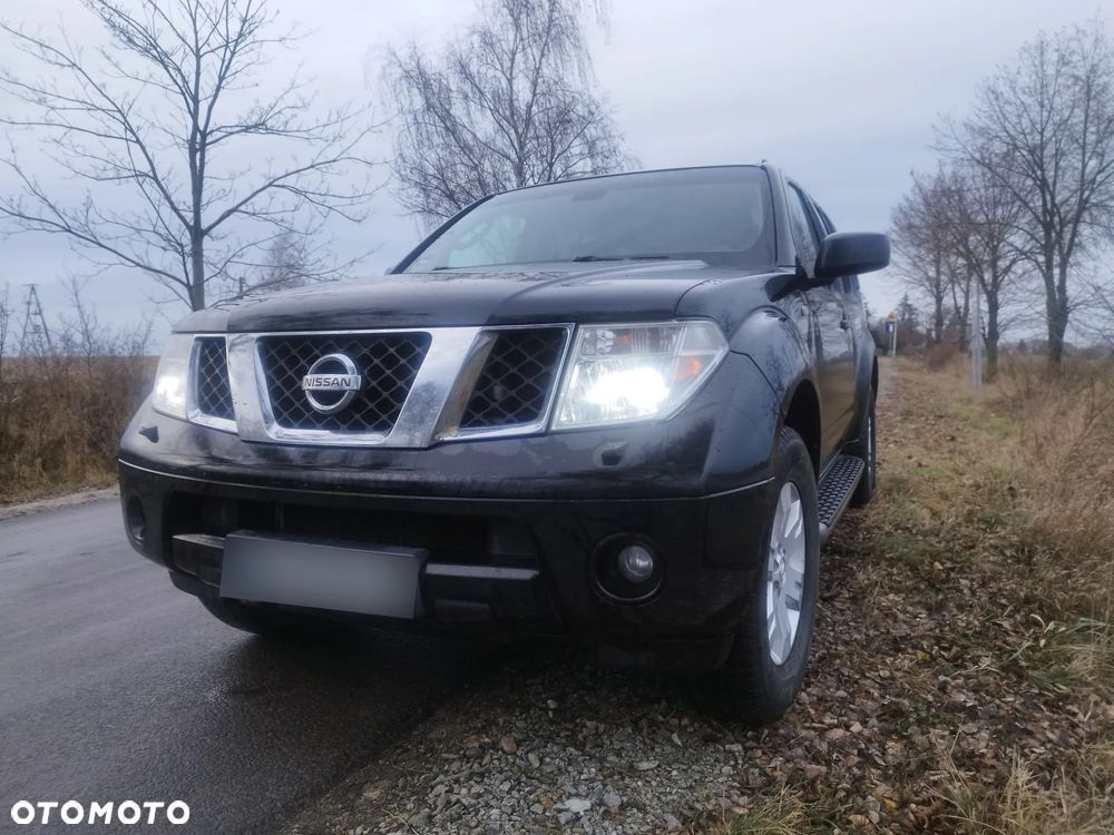 Nissan Pathfinder 2.5 dCi Premium - 1