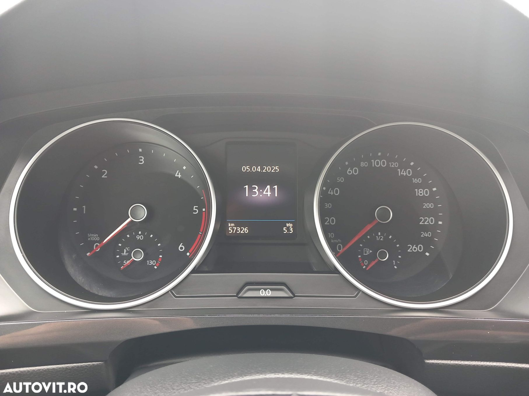 Volkswagen Tiguan - 10