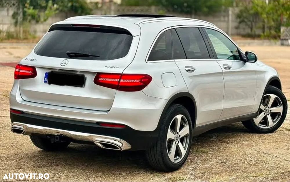 Mercedes-Benz GLC 300 4Matic 9G-TRONIC - 6