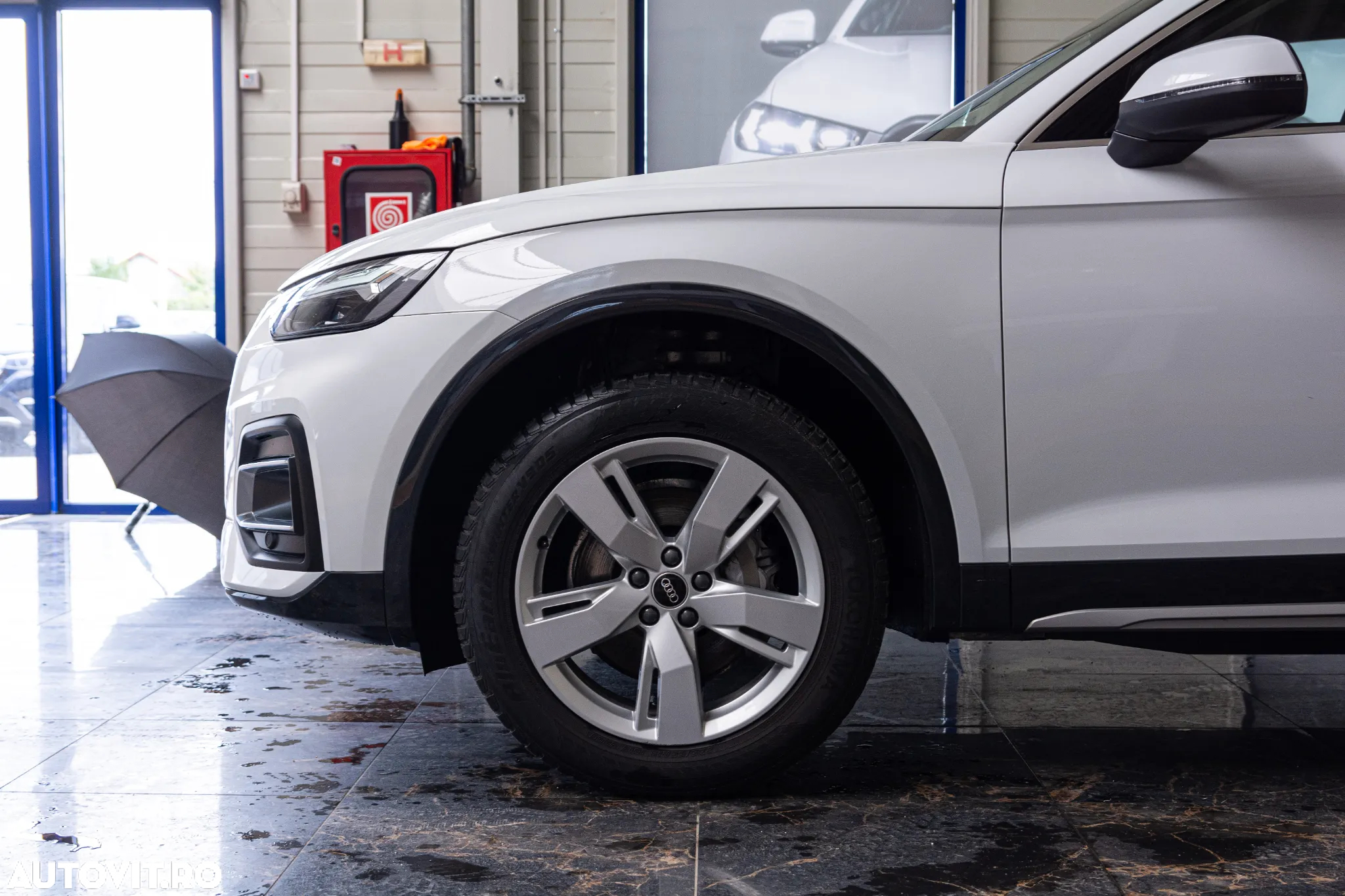 Audi Q5 40 TDI Sportback quattro S tronic advanced - 9